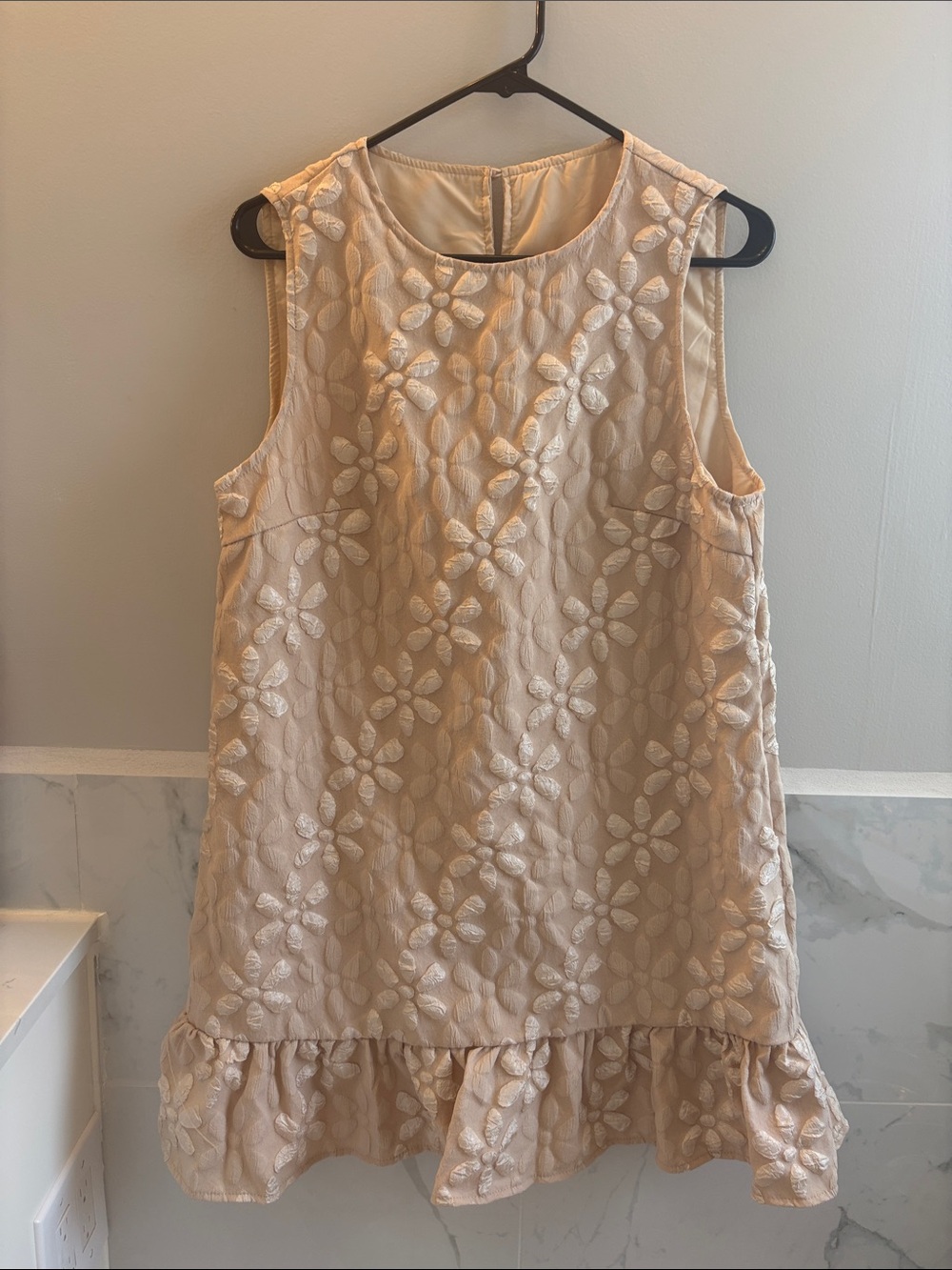 Sleeveless Floral Embroidered Ruffle Hem Dress - Cream